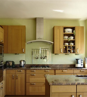 Oak kitchen panels